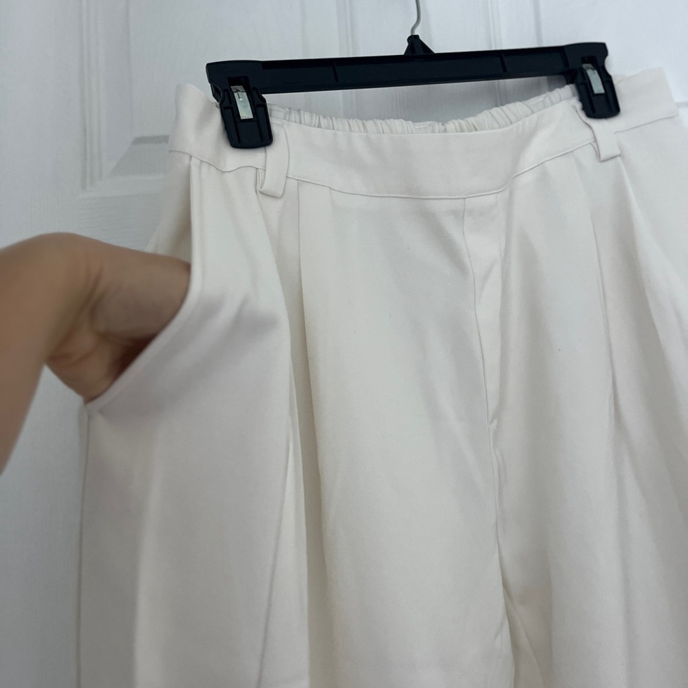 Halara mid rise Elegant White Women's Pants with pockets size Large - Picture 5 of 14